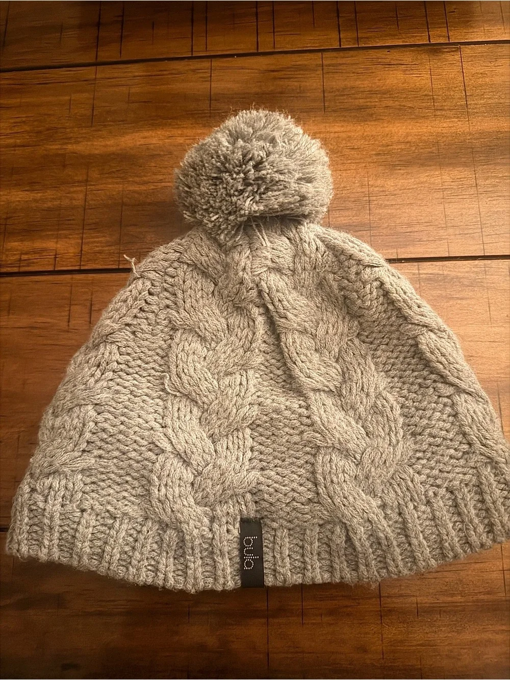 bula Cable Knit Pom Beanie in Heather Gray